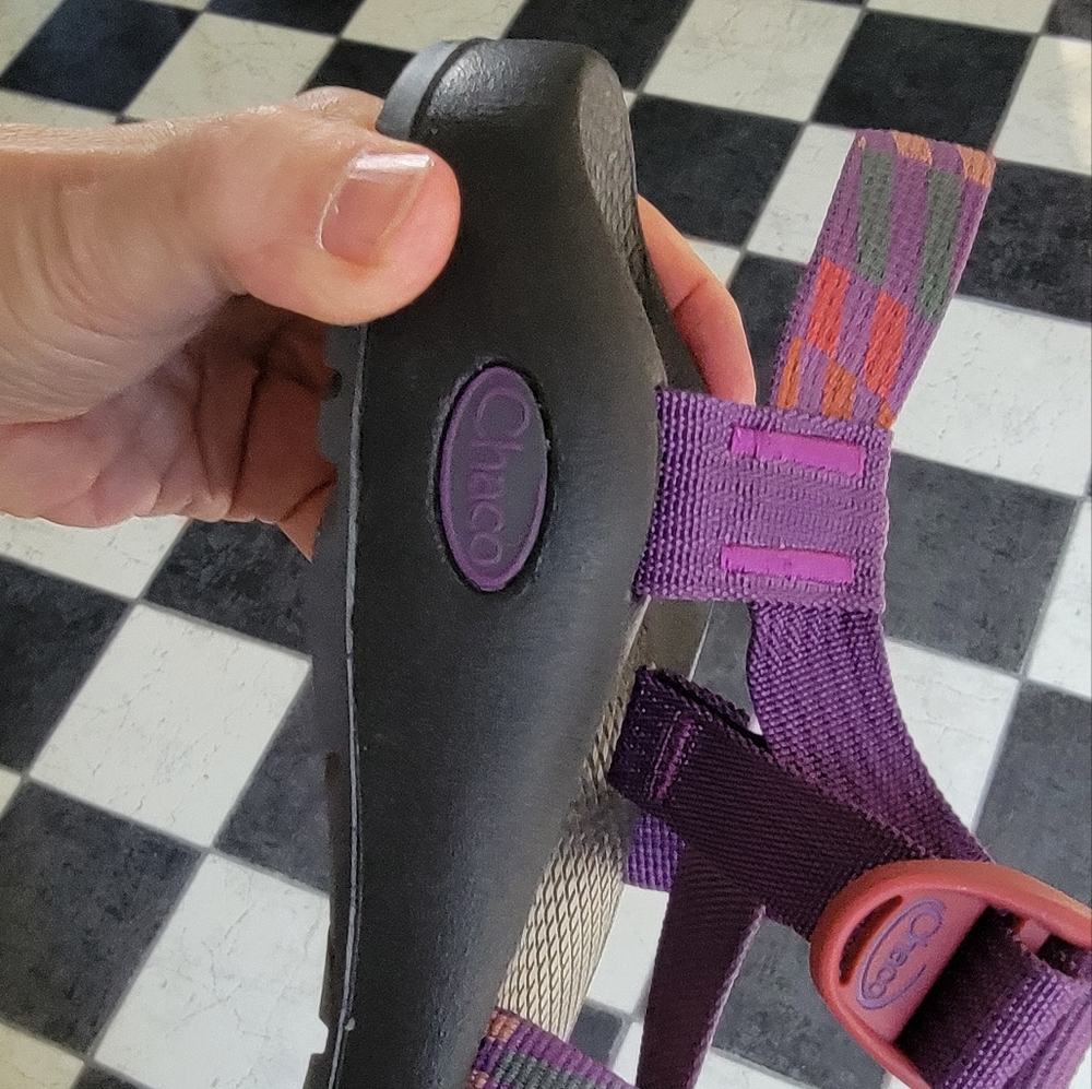 Chacos - Picture 4 of 10